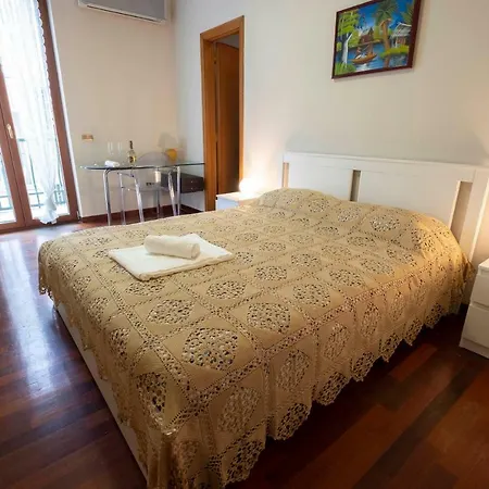 Bed & Breakfast Immacolata Naples